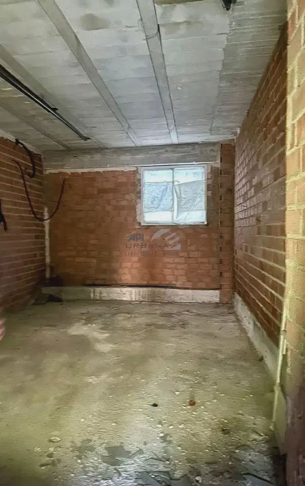 Kommersiell til leie i Lucena - € 300 (Ref: 9963828)