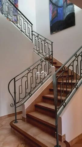 3 quarto Moradia para venda em Lucena com garagem - 490 000 € (Ref: 9963834)