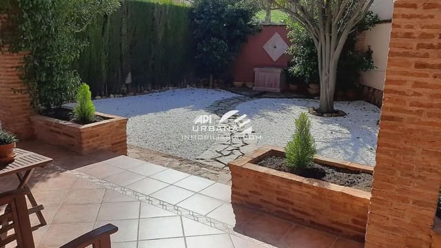 3 quarto Moradia para venda em Lucena com garagem - 490 000 € (Ref: 9963834)