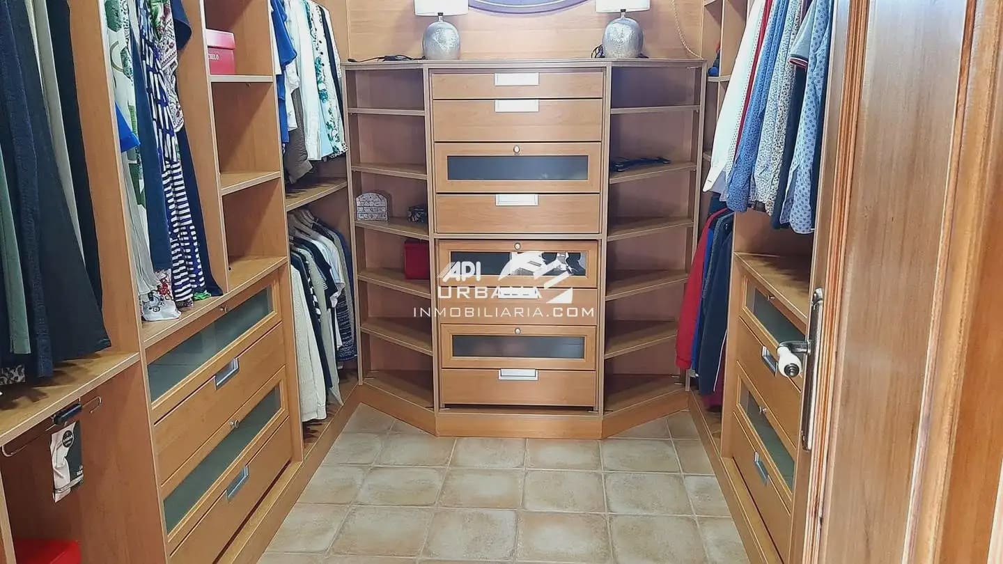 3 Zimmer Villa zu verkaufen in Lucena mit Garage - 490.000 € (Ref: 9963834)