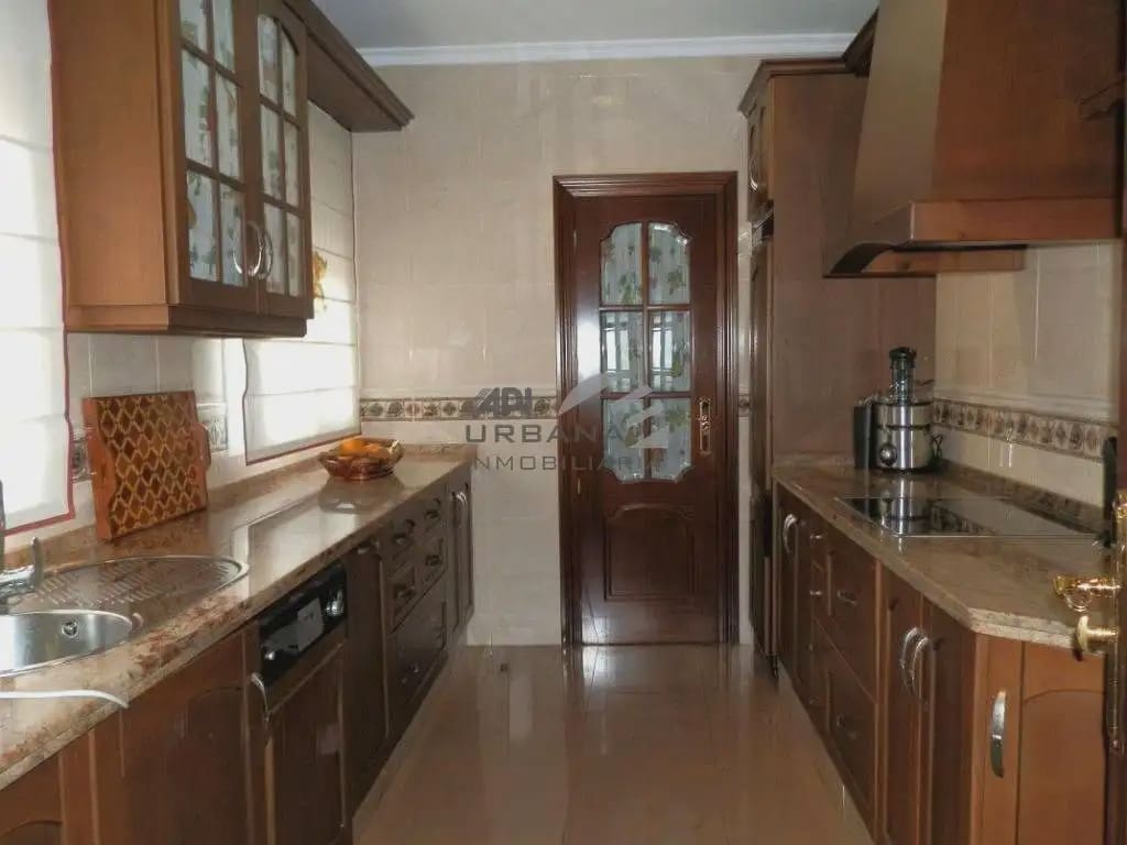 4 chambre Maison de Ville à vendre à Lucena avec piscine - 224 000 € (Ref: 9963835)