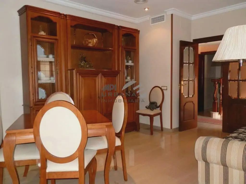 4 chambre Maison de Ville à vendre à Lucena avec piscine - 224 000 € (Ref: 9963835)