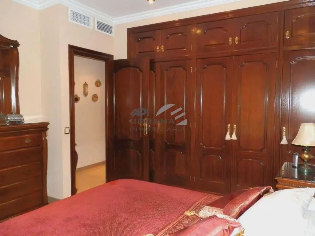 4 chambre Maison de Ville à vendre à Lucena avec piscine - 224 000 € (Ref: 9963835)