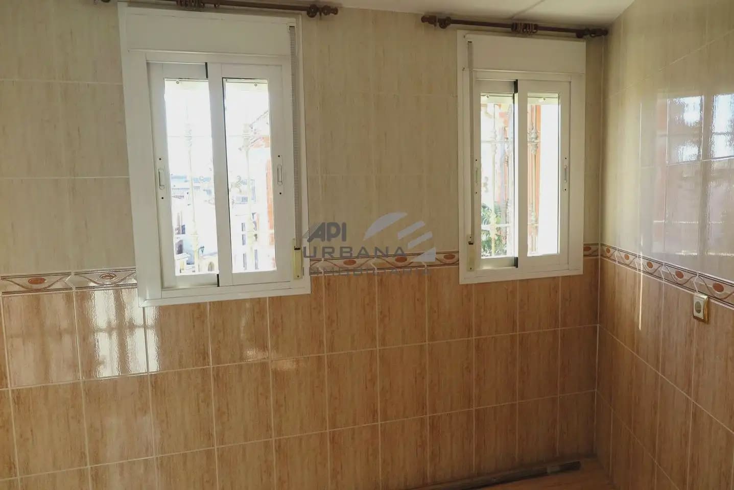 4 chambre Maison de Ville à vendre à Lucena avec piscine - 224 000 € (Ref: 9963835)
