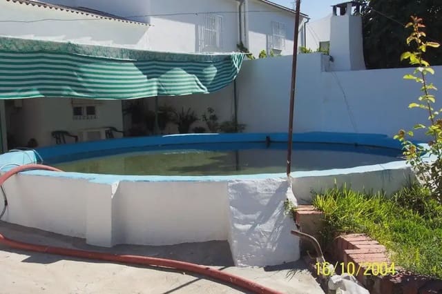 5 soveværelse Finca/Landehus til salg i Lucena med swimmingpool - € 310.000 (Ref: 9963836)
