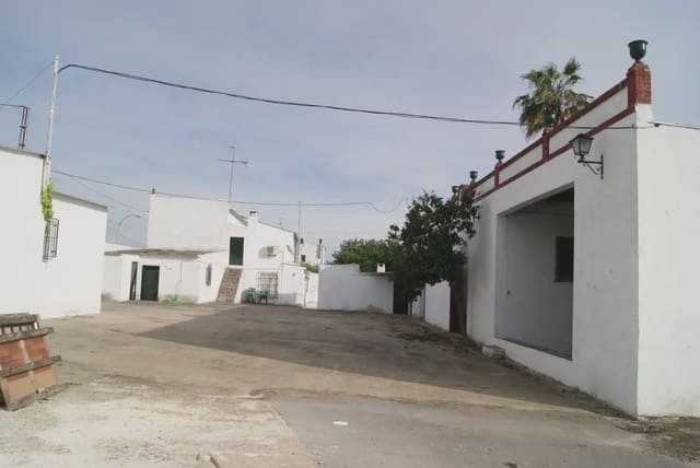 5 soveværelse Finca/Landehus til salg i Lucena med swimmingpool - € 310.000 (Ref: 9963836)