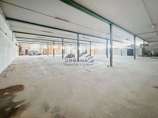 Erhverv til leje i Lucena - € 3.000 (Ref: 9963838)