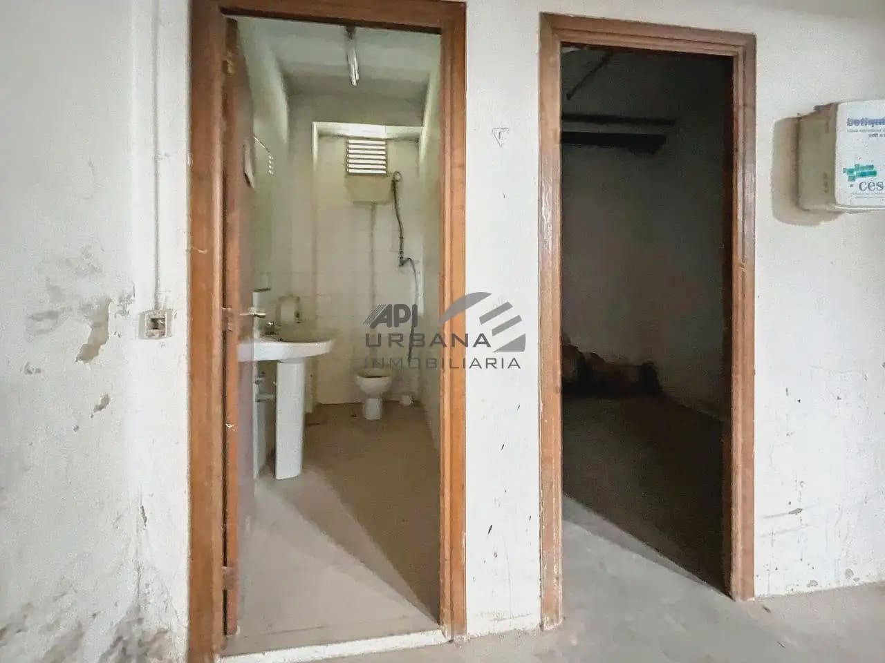 Erhverv til leje i Lucena - € 3.000 (Ref: 9963838)