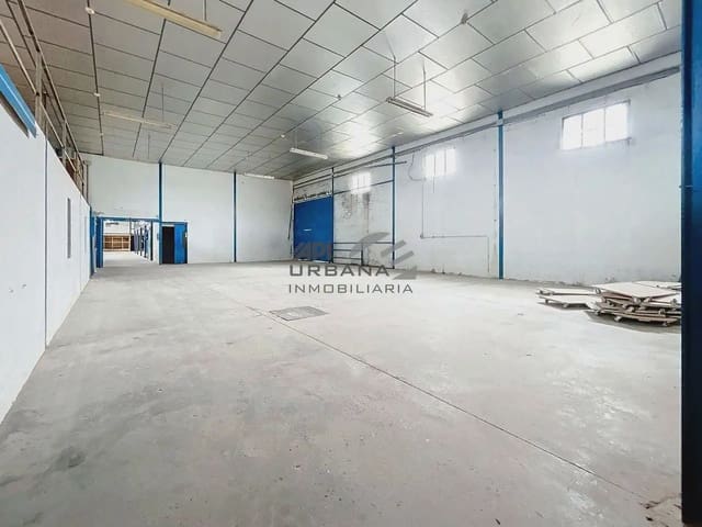 Erhverv til leje i Lucena - € 3.000 (Ref: 9963838)