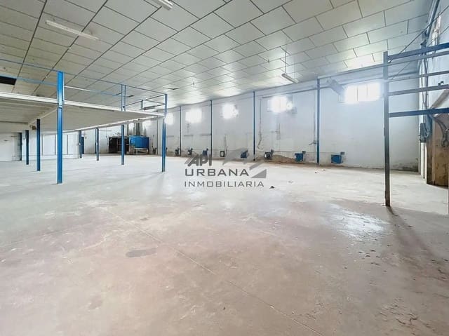Erhverv til leje i Lucena - € 3.000 (Ref: 9963838)