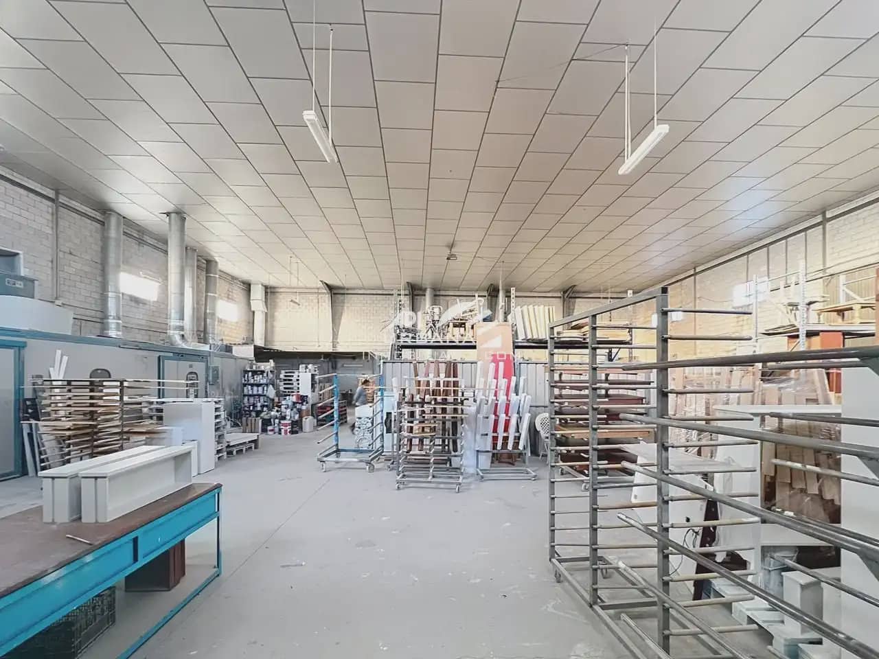 Gewerbe zu verkaufen in Lucena - 200.000 € (Ref: 9963850)