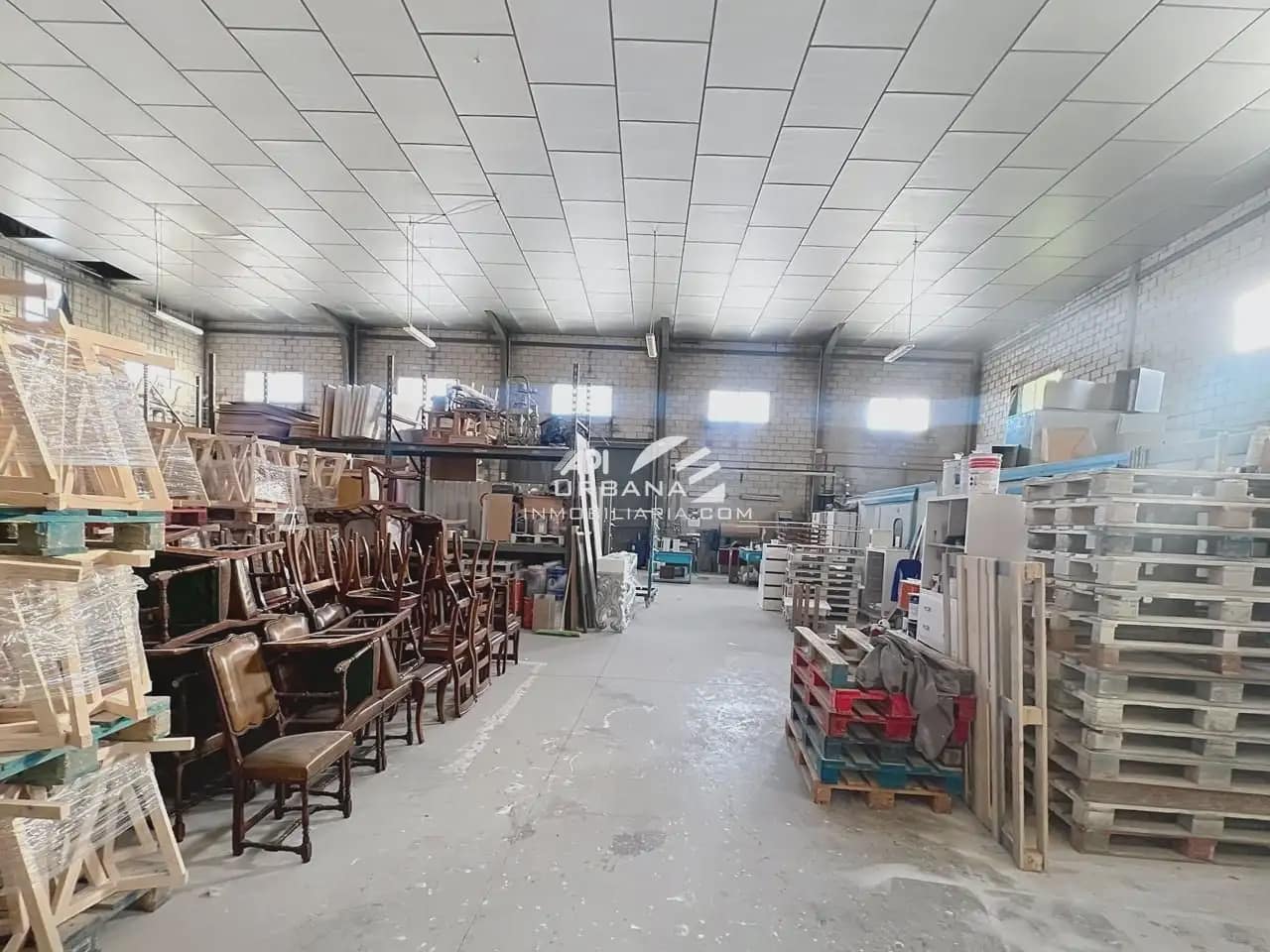 Gewerbe zu verkaufen in Lucena - 200.000 € (Ref: 9963850)