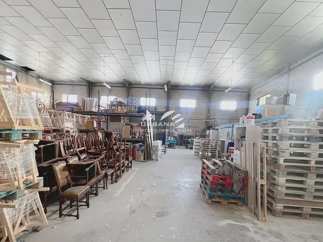 Komercyjne na sprzedaż w Lucena - 200 000 € (Ref: 9963850)