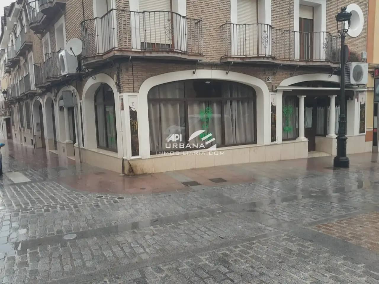 Commercial for rent in Lucena - € 900 (Ref: 9963852)