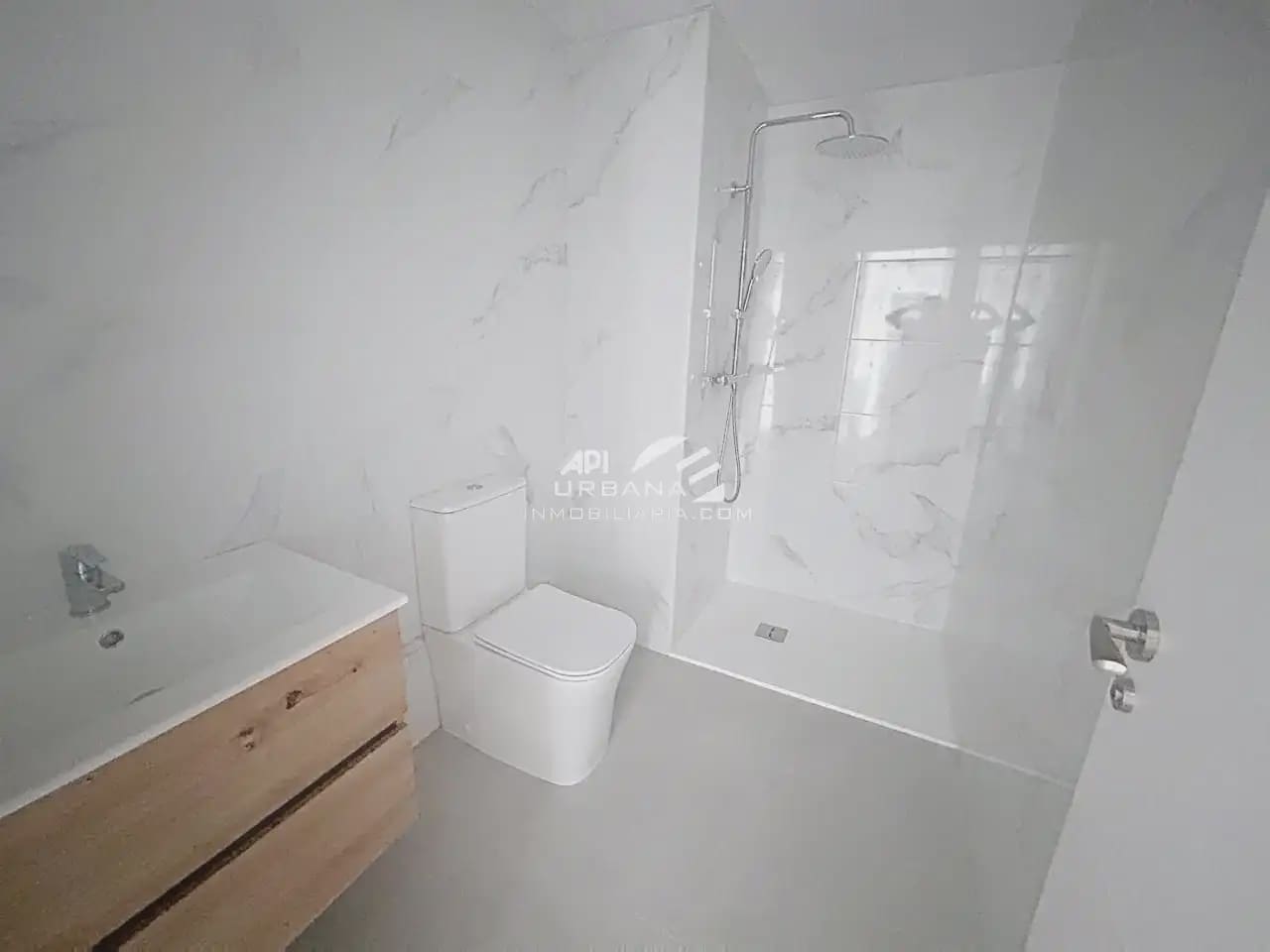 3 soverom Leilighet til salgs i Lucena med svømmebasseng garasje - € 175 000 (Ref: 9963854)