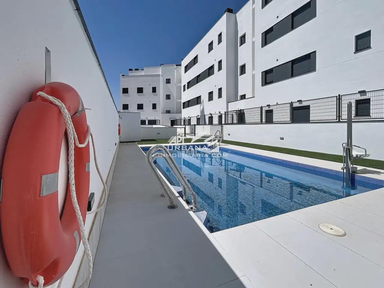 3 soverom Leilighet til salgs i Lucena med svømmebasseng garasje - € 175 000 (Ref: 9963854)