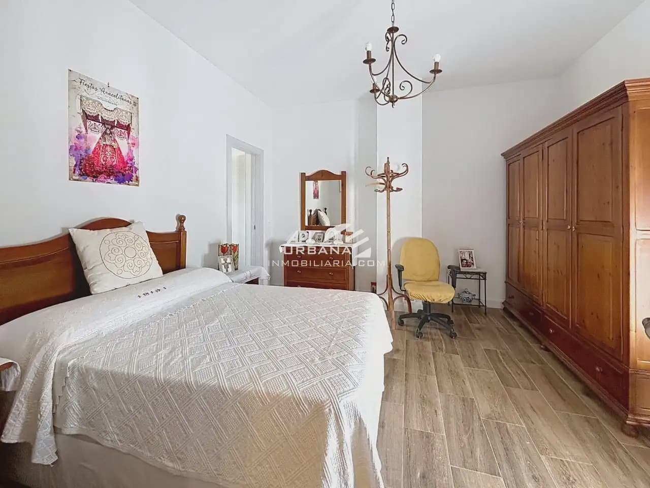 4 bedroom Villa for sale in Lucena with pool - € 285,000 (Ref: 9963869)