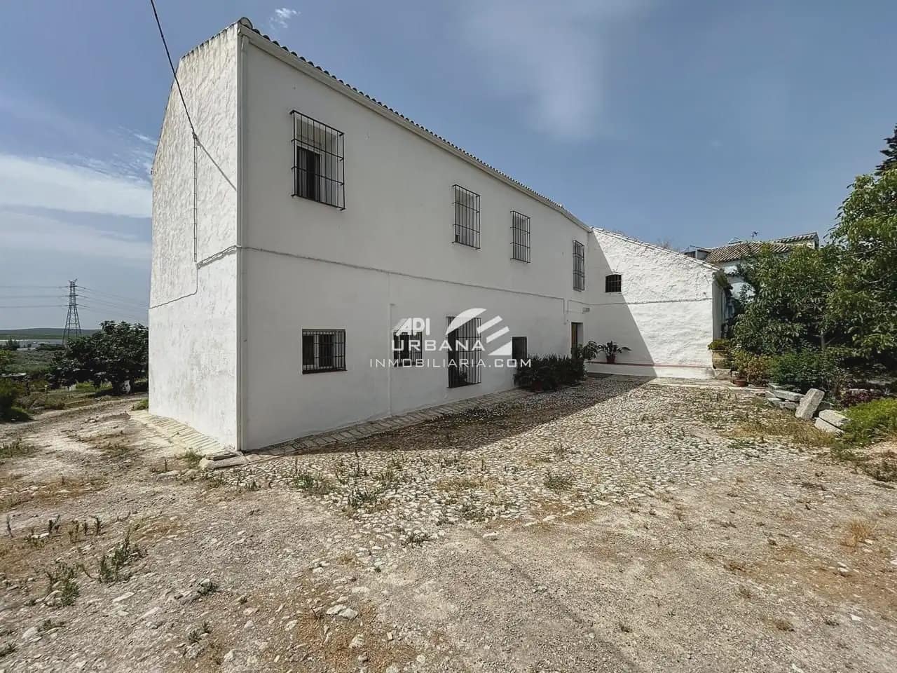 4 bedroom Villa for sale in Lucena with pool - € 285,000 (Ref: 9963869)