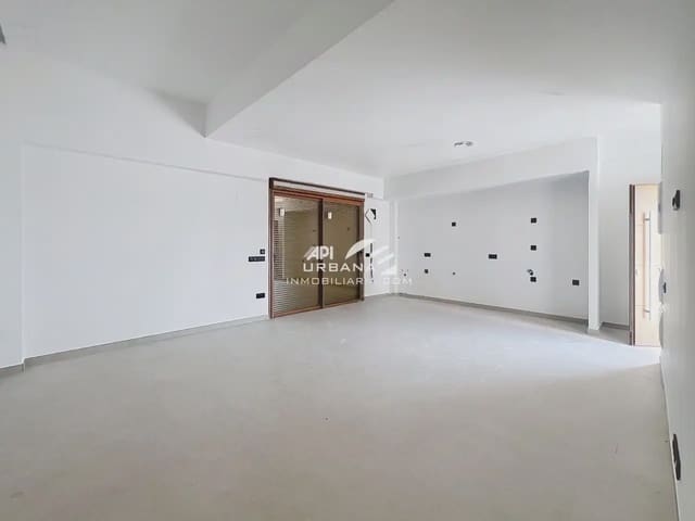Kontor til salg i Lucena - € 210.000 (Ref: 9963870)