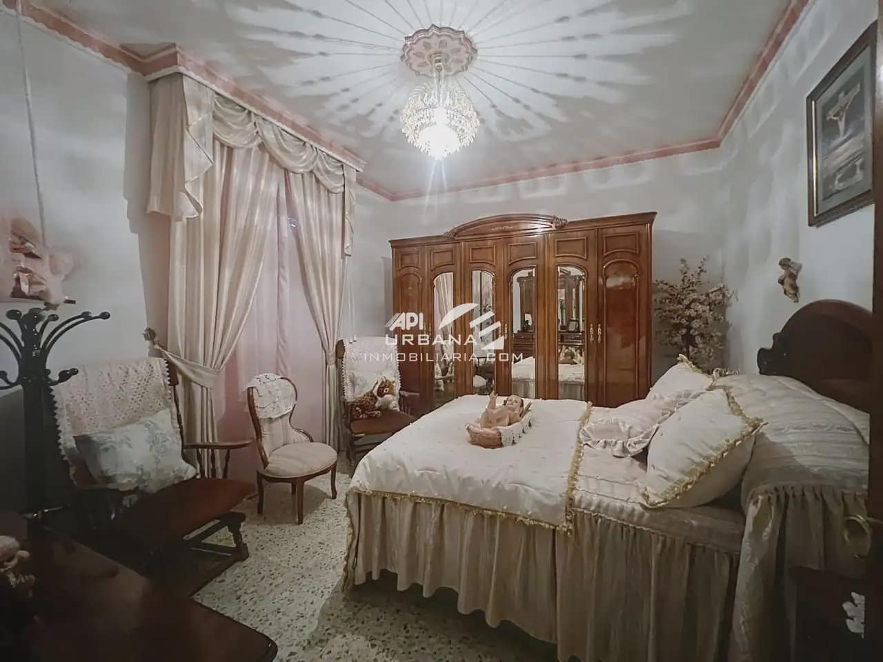 Piso de 3 habitaciones en Lucena en venta con garaje - 110.000 € (Ref: 9963873)