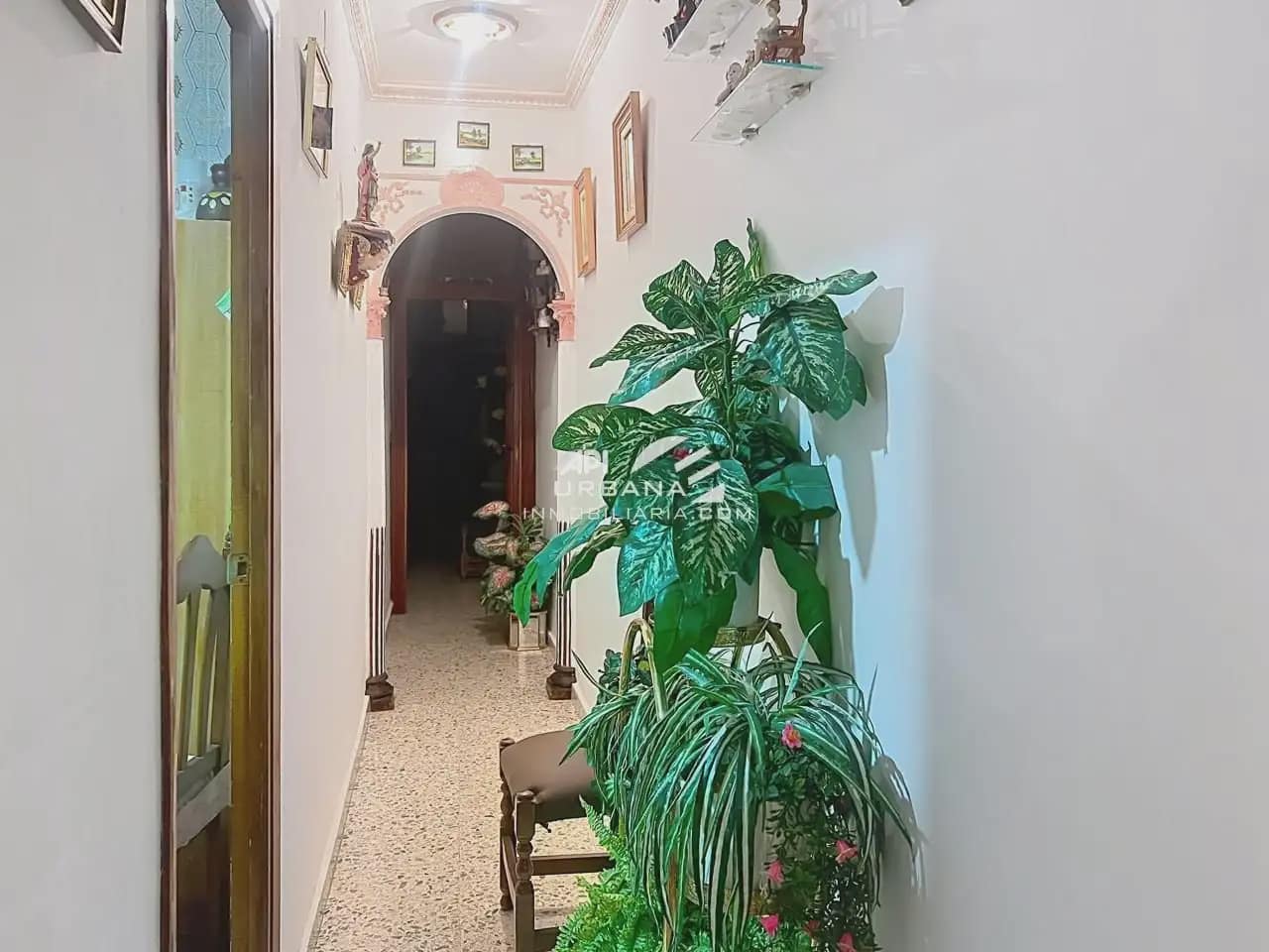 Piso de 3 habitaciones en Lucena en venta con garaje - 110.000 € (Ref: 9963873)