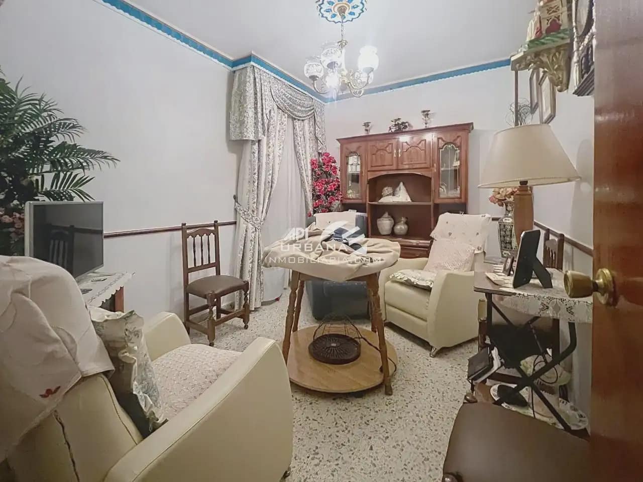 Piso de 3 habitaciones en Lucena en venta con garaje - 110.000 € (Ref: 9963873)