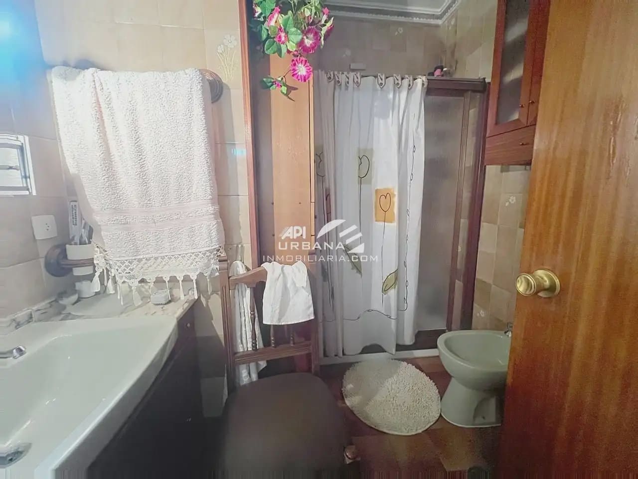 Piso de 3 habitaciones en Lucena en venta con garaje - 110.000 € (Ref: 9963873)