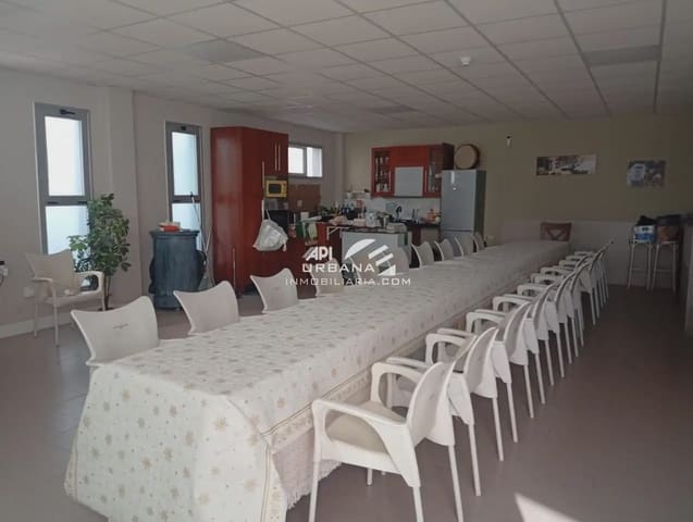 Commercieel te koop in Lucena - € 39.000 (Ref: 9963879)