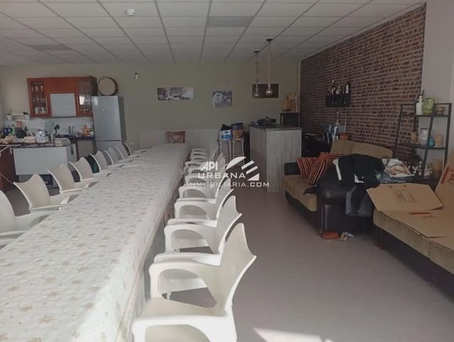 Commercieel te koop in Lucena - € 39.000 (Ref: 9963879)