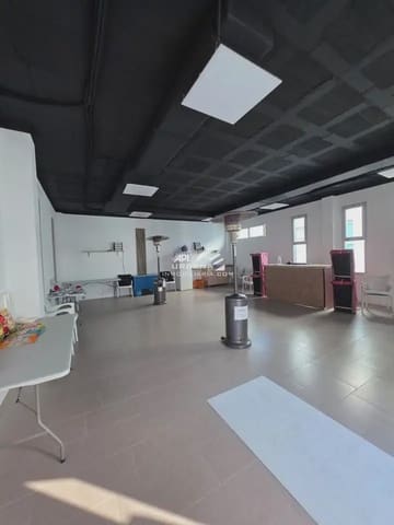 Commercieel te koop in Lucena - € 36.000 (Ref: 9963880)