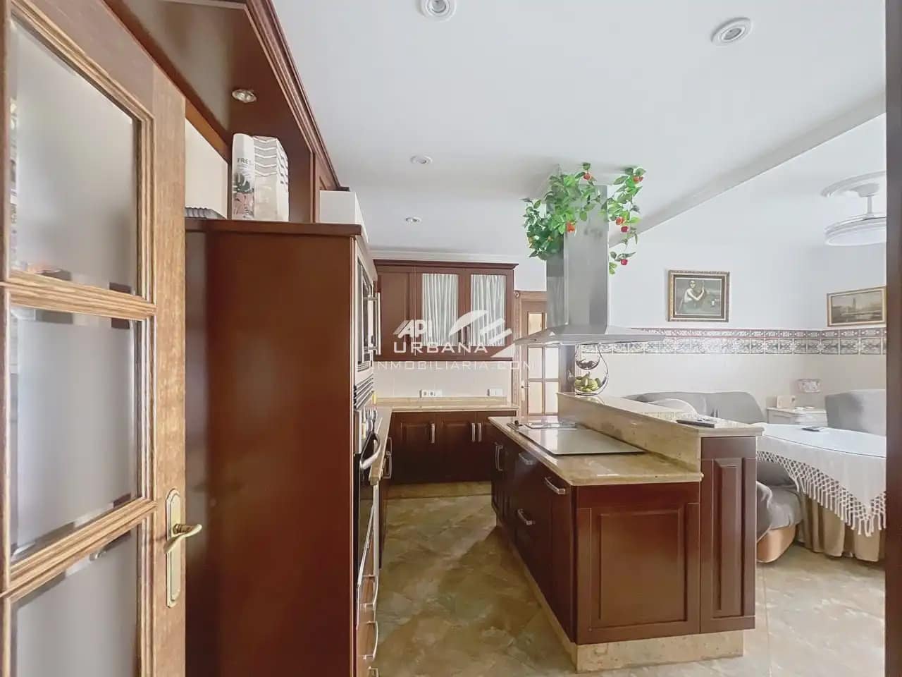 4 Zimmer Villa zu verkaufen in Lucena mit Pool - 470.000 € (Ref: 9963888)