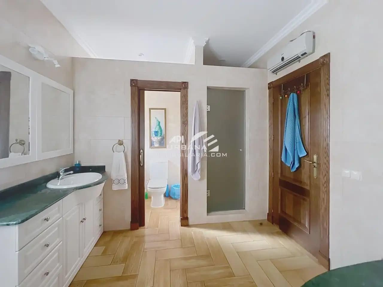 4 Zimmer Villa zu verkaufen in Lucena mit Pool - 470.000 € (Ref: 9963888)