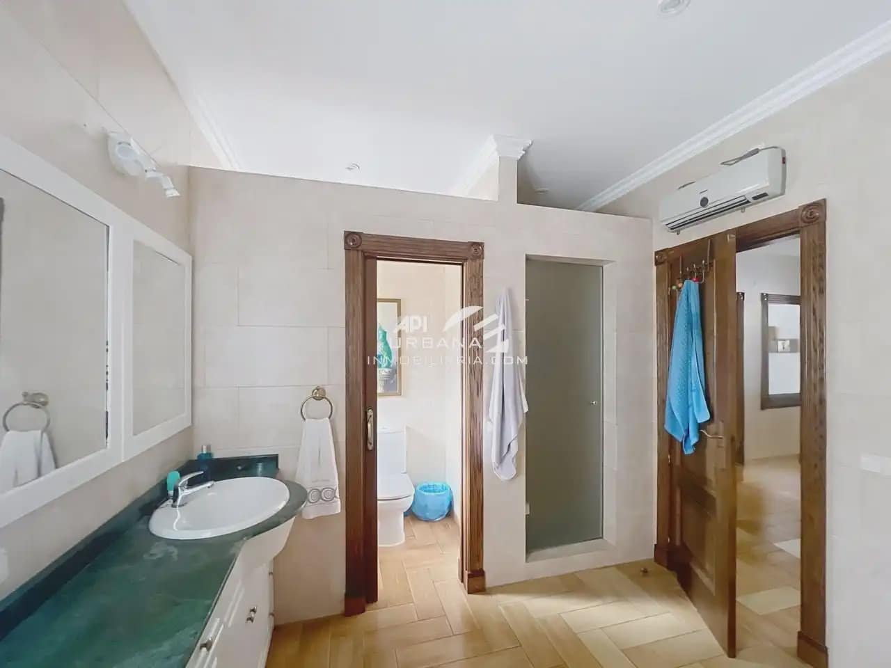 4 Zimmer Villa zu verkaufen in Lucena mit Pool - 470.000 € (Ref: 9963888)