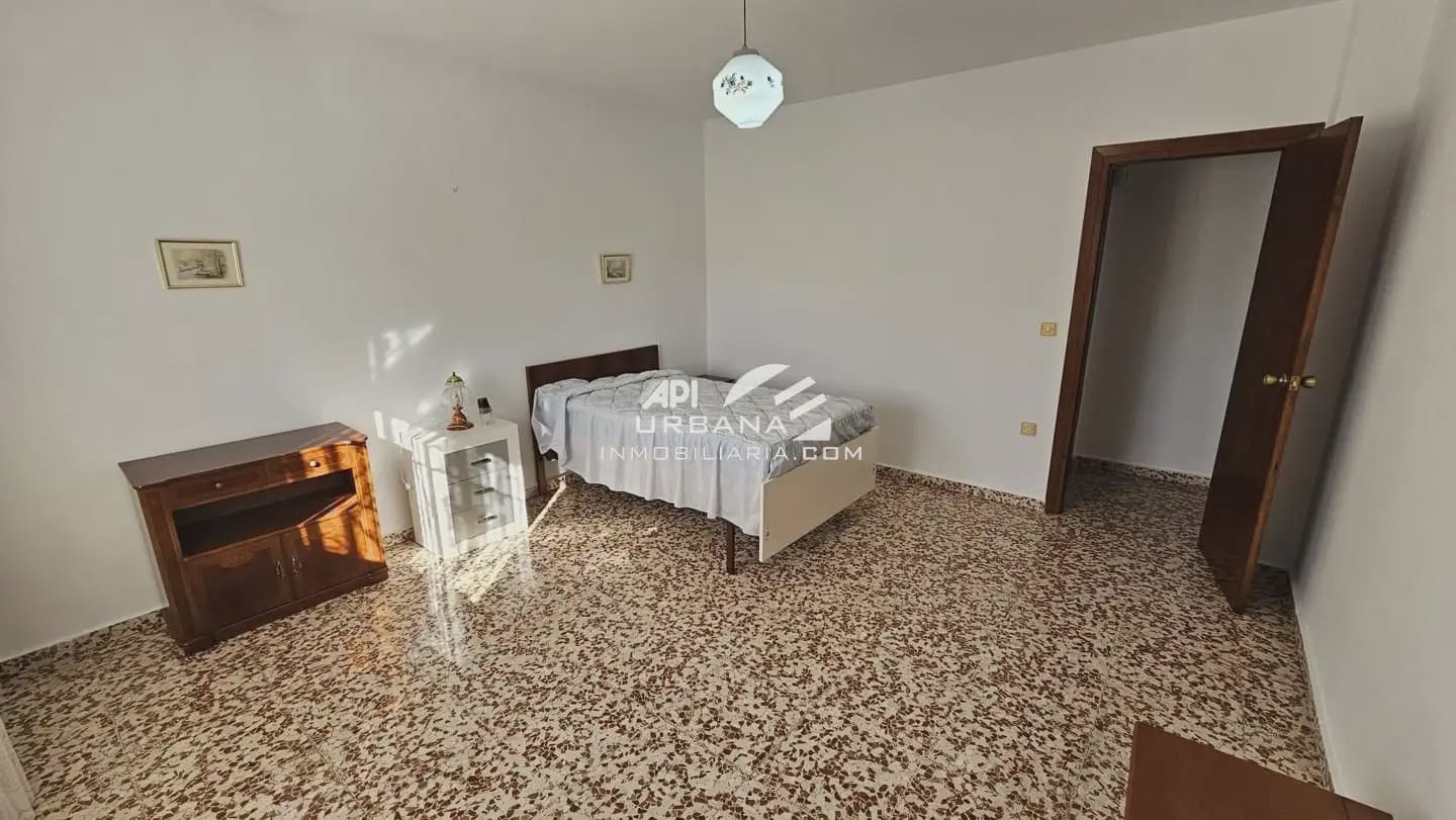 4 sovrum Finca/Hus på landet till salu i Monturque - 165 000 € (Ref: 9963889)