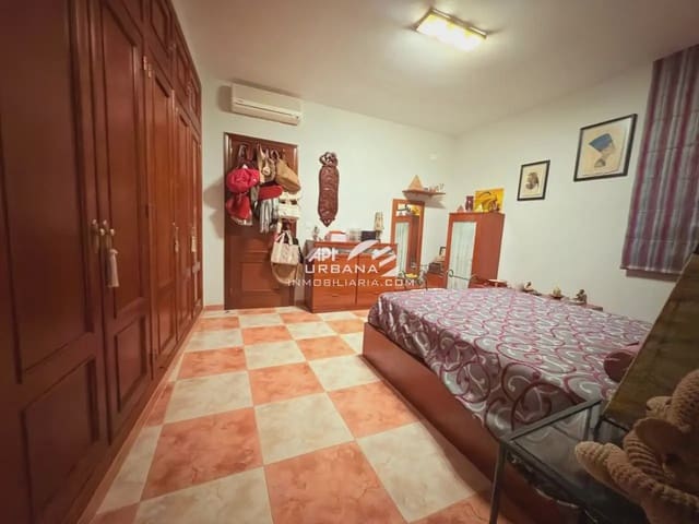 4 soveværelse Lejlighed til salg i Lucena - € 119.000 (Ref: 9963890)