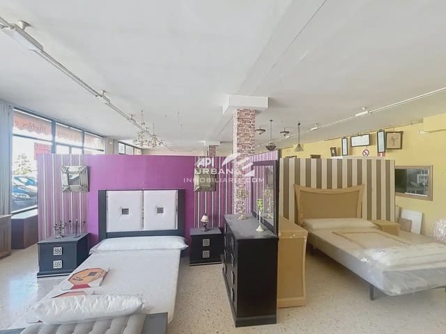 Kommersiell till salu i Lucena - 435 000 € (Ref: 9963893)