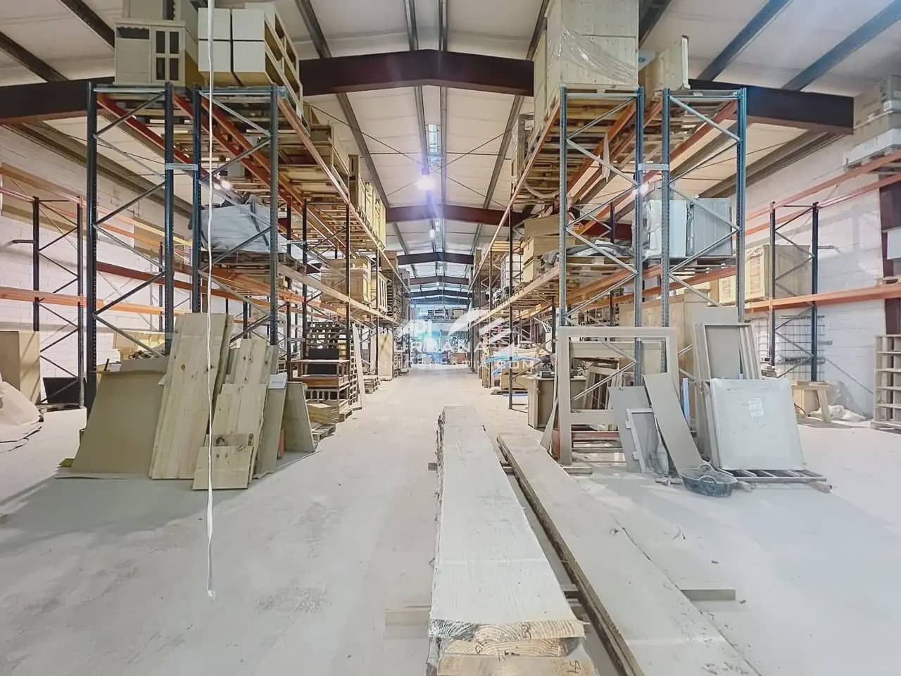 Kommersiell till salu i Lucena - 435 000 € (Ref: 9963893)