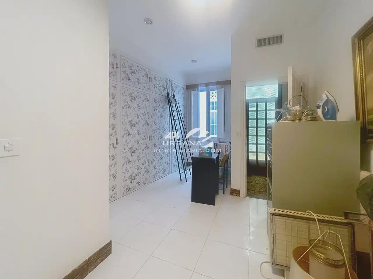 6 soveværelse Lejlighed til salg i Lucena - € 900.000 (Ref: 9963899)
