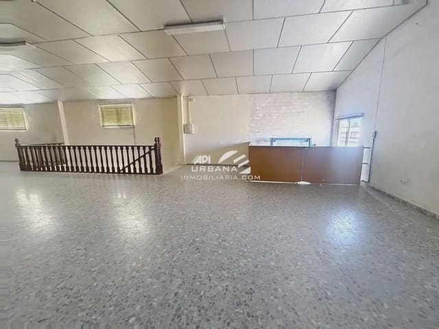 Kommersiell til leie i Lucena med garasje - € 1 300 (Ref: 9963901)