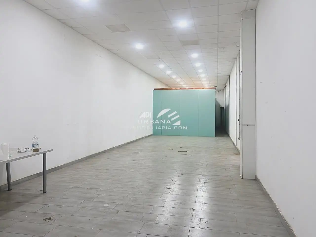 Local Comercial en Lucena en venta - 1.500.000 € (Ref: 9963902)