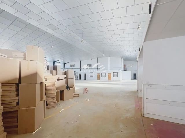 Gewerbe zu verkaufen in Lucena - 1.500.000 € (Ref: 9963902)