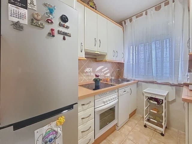 3 soveværelse Lejlighed til salg i Lucena - € 80.000 (Ref: 9963903)