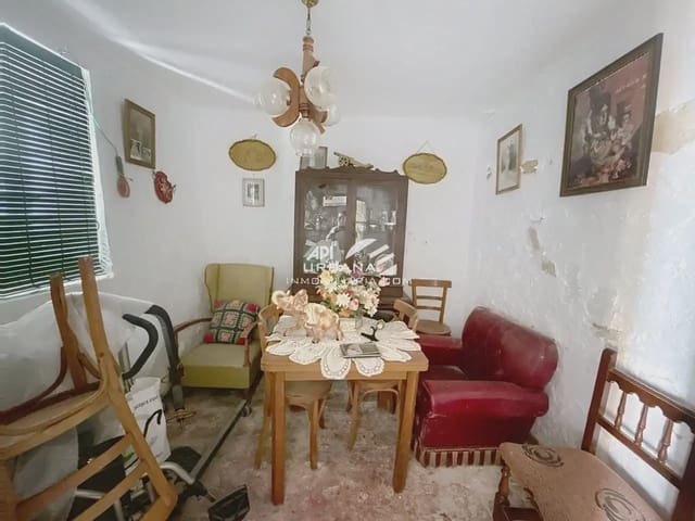 Ruïne te koop in Lucena - € 90.000 (Ref: 9963905)