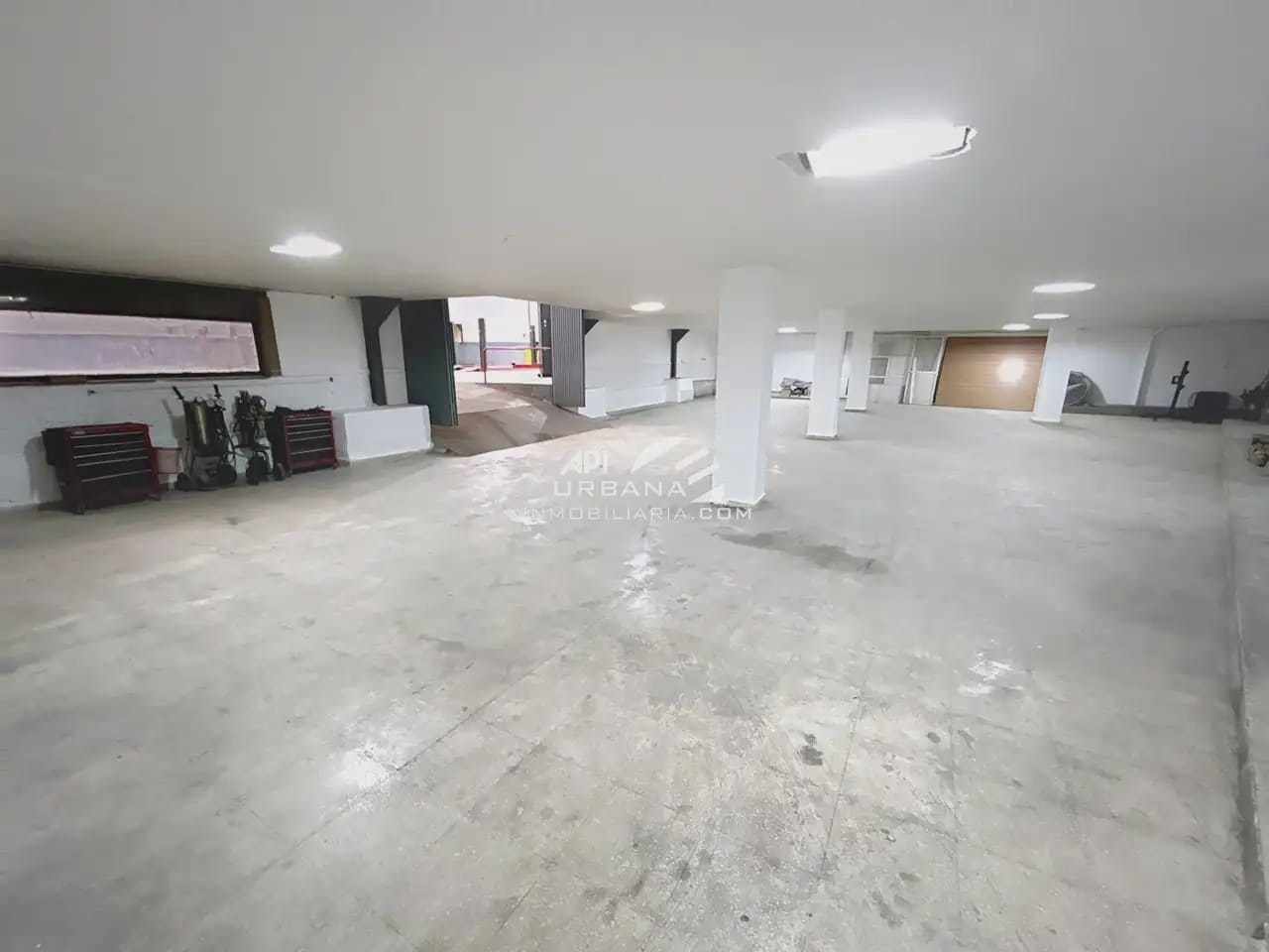 Kaupallinen vuokrattavana paikassa Lucena - 1 300 € (Ref: 9963909)