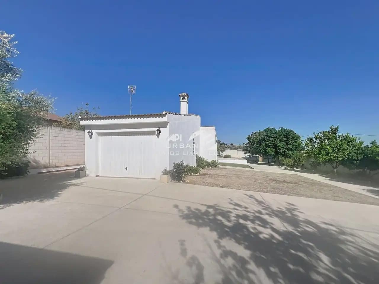 1 bedroom Villa for sale in Lucena with pool - € 190,000 (Ref: 9963919)