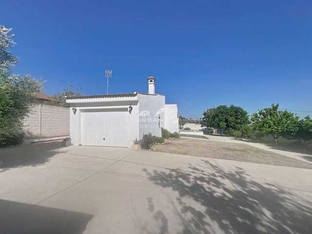 1 bedroom Villa for sale in Lucena with pool - € 190,000 (Ref: 9963919)