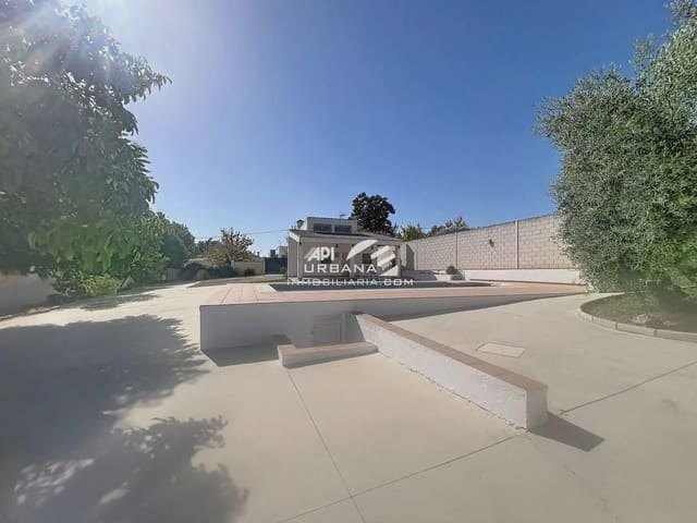 1 bedroom Villa for sale in Lucena with pool - € 190,000 (Ref: 9963919)