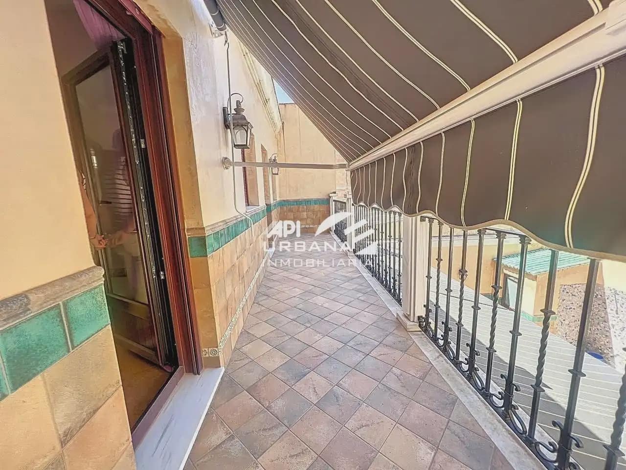 5 sovrum Hus till salu i Lucena med pool garage - 300 000 € (Ref: 9963921)