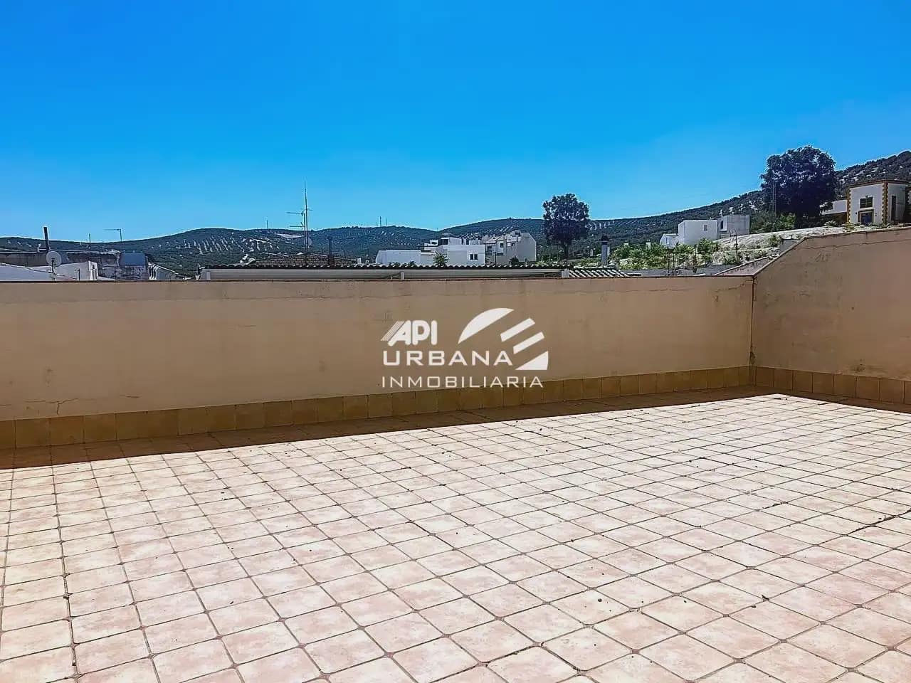 5 sovrum Hus till salu i Lucena med pool garage - 300 000 € (Ref: 9963921)