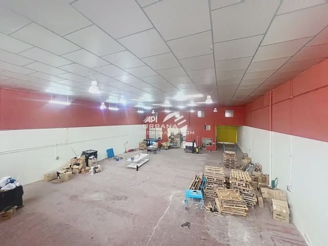 Kommersiell til leie i Lucena med garasje - € 1 300 (Ref: 9963923)